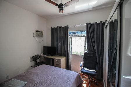 Suíte de casa para alugar com 4 quartos, 190m² em Bnh, Mesquita