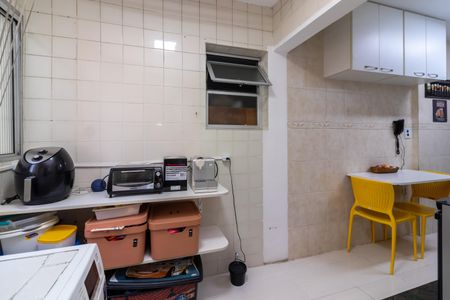 Apartamento à venda com 72m², 3 quartos e 1 vaga Apartamento à venda com 72m², 3 quartos e 1 vagaÁrea de Serviço