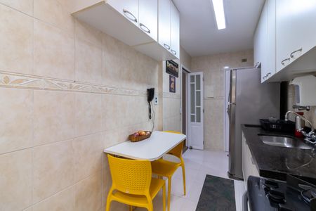 Apartamento à venda com 72m², 3 quartos e 1 vaga Apartamento à venda com 72m², 3 quartos e 1 vagaCozinha