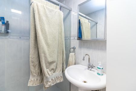 Apartamento à venda com 72m², 3 quartos e 1 vaga Apartamento à venda com 72m², 3 quartos e 1 vagaBanheiro