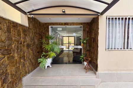 Apartamento para alugar com 100m², 2 quartos e 2 vagas Apartamento para alugar com 100m², 2 quartos e 2 vagasÁrea comum