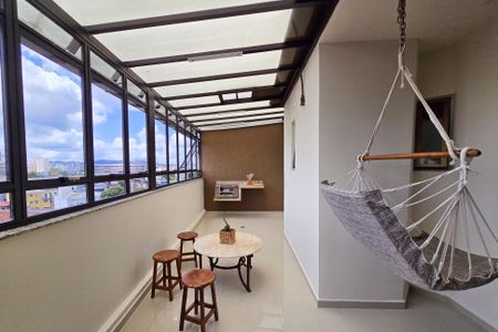 Apartamento para alugar com 100m², 2 quartos e 2 vagas Apartamento para alugar com 100m², 2 quartos e 2 vagasSacada