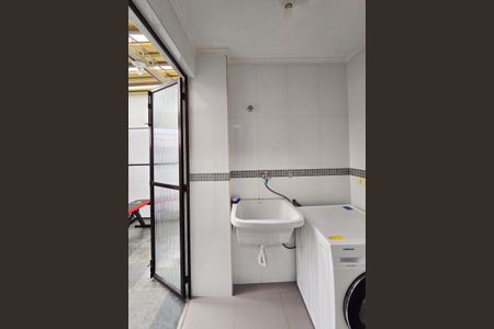 Apartamento para alugar com 100m², 2 quartos e 2 vagas Apartamento para alugar com 100m², 2 quartos e 2 vagasÁrea de Serviço