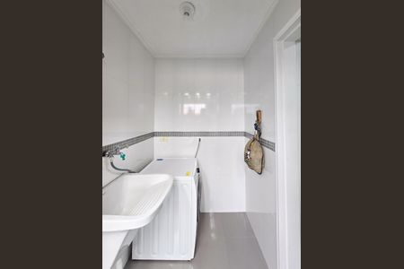 Apartamento para alugar com 100m², 2 quartos e 2 vagas Apartamento para alugar com 100m², 2 quartos e 2 vagasÁrea de Serviço