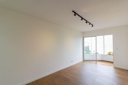 Sala de apartamento à venda com 3 quartos, 142m² em Vila Sofia, São Paulo