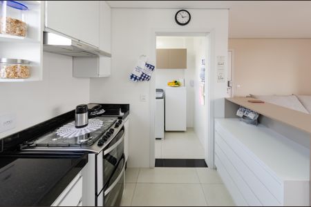 Cozinha de apartamento à venda com 2 quartos, 55m² em Padre Eustáquio, Belo Horizonte