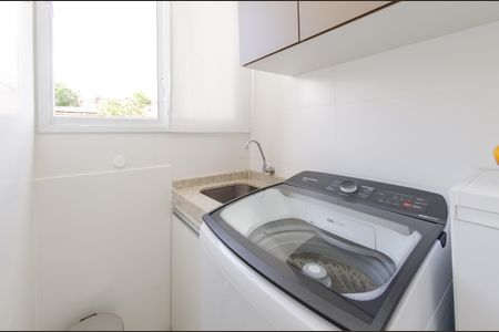 Área de serviço de apartamento à venda com 2 quartos, 55m² em Padre Eustáquio, Belo Horizonte