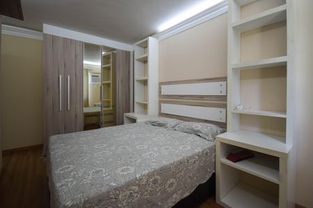 Apartamento para alugar com 96m², 3 quartos e 2 vagas Apartamento para alugar com 96m², 3 quartos e 2 vagasSuíte