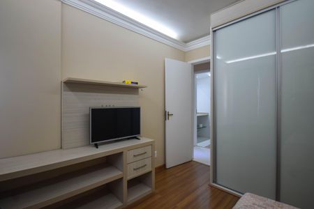 Apartamento para alugar com 96m², 3 quartos e 2 vagas Apartamento para alugar com 96m², 3 quartos e 2 vagasQuarto 2