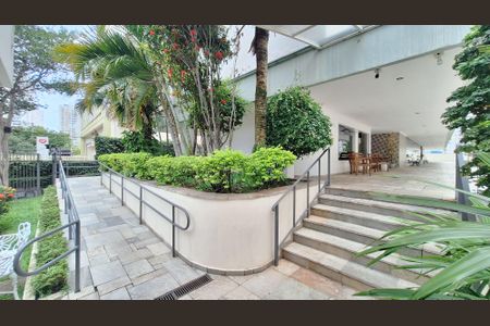 Apartamento para alugar com 106m², 3 quartos e 2 vagasFachada