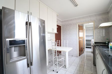 Apartamento para alugar com 106m², 3 quartos e 2 vagasCozinha e Área de Serviço