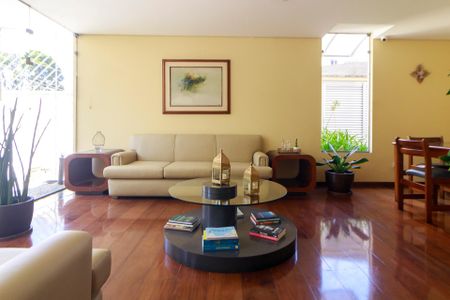 Apartamento para alugar com 35m², 1 quarto e 1 vagaHall Social