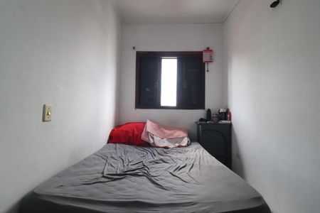 Casa à venda com 60m², 2 quartos e 2 vagasQuarto 2