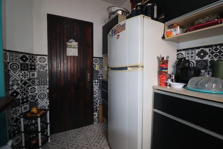 Casa à venda com 60m², 2 quartos e 2 vagasCozinha