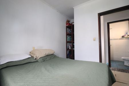 Quarto 1 de casa à venda com 2 quartos, 60m² em Utinga, Santo André