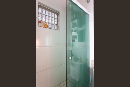 Casa para alugar com 80m², 2 quartos e 2 vagas Casa para alugar com 80m², 2 quartos e 2 vagasBanheiro da Suíte 1