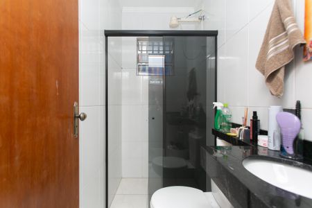 Casa para alugar com 80m², 2 quartos e 2 vagas Casa para alugar com 80m², 2 quartos e 2 vagasBanheiro da Suíte 2
