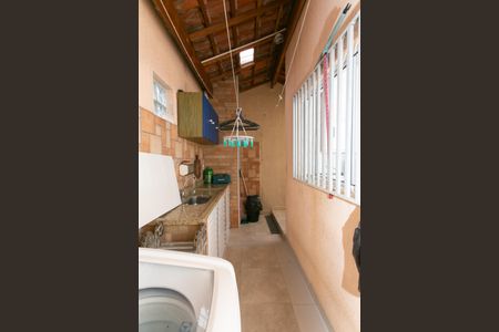 Casa para alugar com 80m², 2 quartos e 2 vagas Casa para alugar com 80m², 2 quartos e 2 vagasÁrea de Serviço