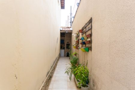 Casa para alugar com 80m², 2 quartos e 2 vagas Casa para alugar com 80m², 2 quartos e 2 vagasQuintal