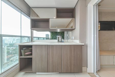Apartamento para alugar com 33m², 1 quarto e 1 vaga Apartamento para alugar com 33m², 1 quarto e 1 vagaVaranda