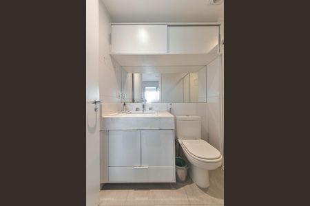 Apartamento para alugar com 33m², 1 quarto e 1 vaga Apartamento para alugar com 33m², 1 quarto e 1 vagaBanheiro