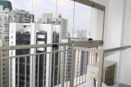 Apartamento para alugar com 65m², 2 quartos e 1 vagaVaranda