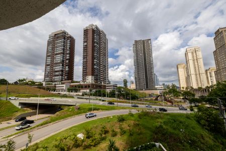 Apartamento para alugar com 90m², 2 quartos e 2 vagasVaranda