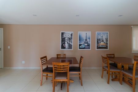 Apartamento para alugar com 62m², 2 quartos e 2 vagasÁrea comum - Salão de festas