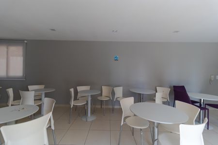 Apartamento para alugar com 62m², 2 quartos e 2 vagasÁrea comum - Salão de festas