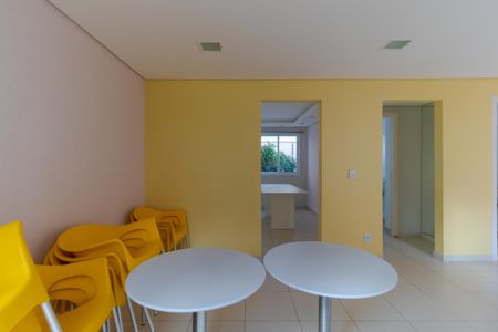 Apartamento para alugar com 62m², 2 quartos e 2 vagasÁrea comum - Salão de festas