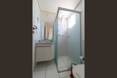 Apartamento para alugar com 62m², 2 quartos e 2 vagasBanehiro da Suíte