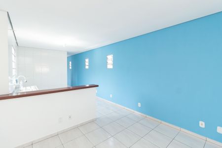 Sala de casa para alugar com 3 quartos, 90m² em Vila Verde, São Paulo