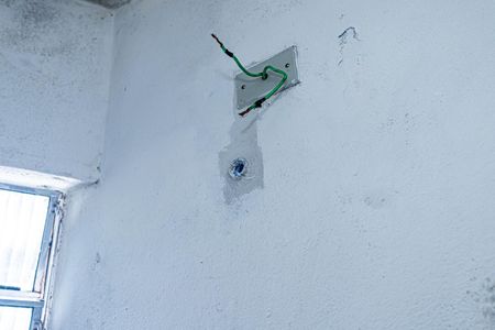 Banheiro de casa para alugar com 1 quarto, 40m² em Jardim Bandeirantes, São Paulo