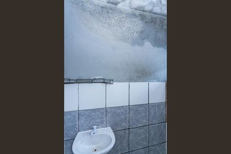 Casa para alugar com 40m², 1 quarto e sem vagaBanheiro