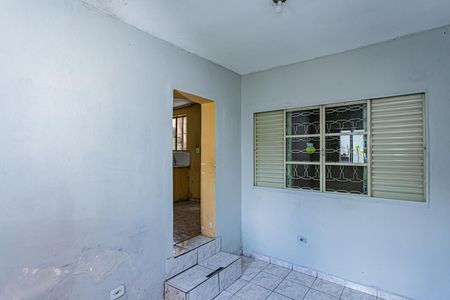 Quarto de casa para alugar com 1 quarto, 40m² em Jardim Bandeirantes, São Paulo