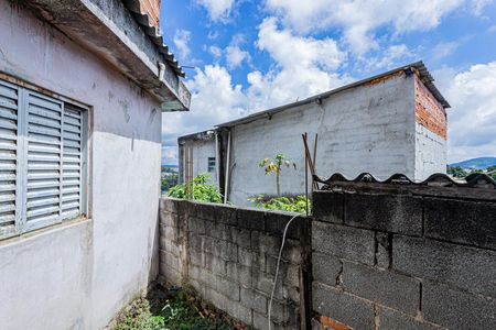 Vista Quarto de casa para alugar com 1 quarto, 40m² em Jardim Bandeirantes, São Paulo