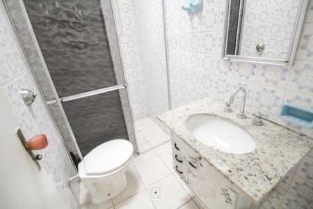 Casa à venda com 316m², 4 quartos e 3 vagasBanheiro 2