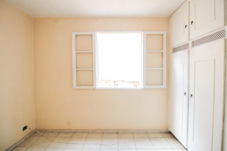 Casa à venda com 316m², 4 quartos e 3 vagasQuarto 1- Suite