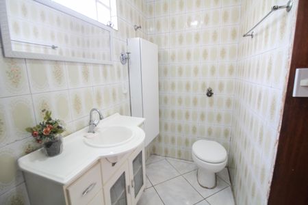 Casa à venda com 316m², 4 quartos e 3 vagasBanheiro - Suite