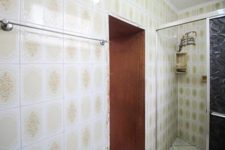 Casa à venda com 316m², 4 quartos e 3 vagasBanheiro - Suite