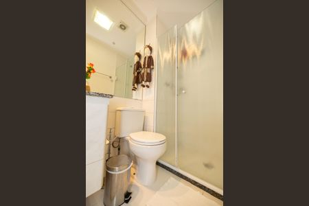 Apartamento à venda com 73m², 2 quartos e 1 vagaBanheiro