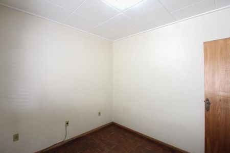 Casa à venda com 225m², 4 quartos e 6 vagas Casa à venda com 225m², 4 quartos e 6 vagasQuarto 1