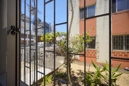 Quarto 1 - vista de apartamento para alugar com 2 quartos, 55m² em Kobrasol, São José