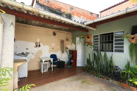 Casa à venda com 350m², 3 quartos e 6 vagasserviço
