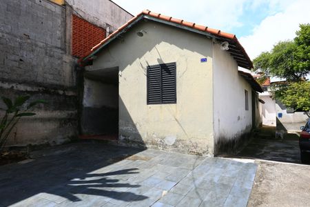 Casa à venda com 350m², 3 quartos e 6 vagasFachada