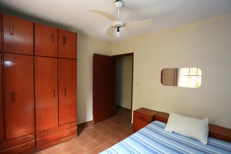 Casa à venda com 350m², 3 quartos e 6 vagasquarto 1