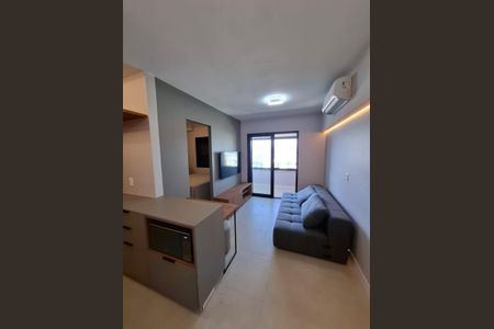 Sala de kitnet/studio para alugar com 1 quarto, 41m² em Centro, Campinas