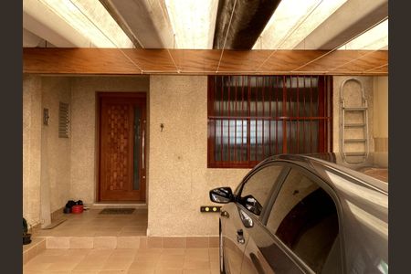 Casa à venda com 120m², 3 quartos e 2 vagas