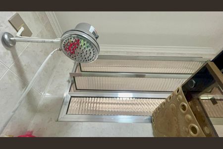 Apartamento à venda com 79m², 2 quartos e sem vagaBanheiro