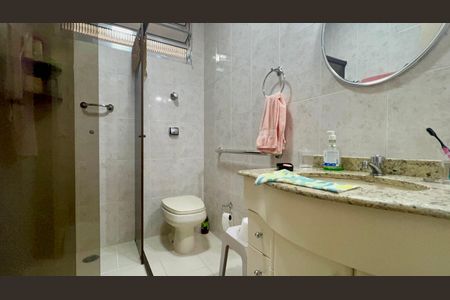 Apartamento à venda com 79m², 2 quartos e sem vagaBanheiro